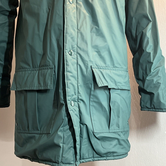 Sailmaker Womens Rain Jacket Youth 18 Green Full Zip Water Resistant Hood Lined - Picture 2 of 10